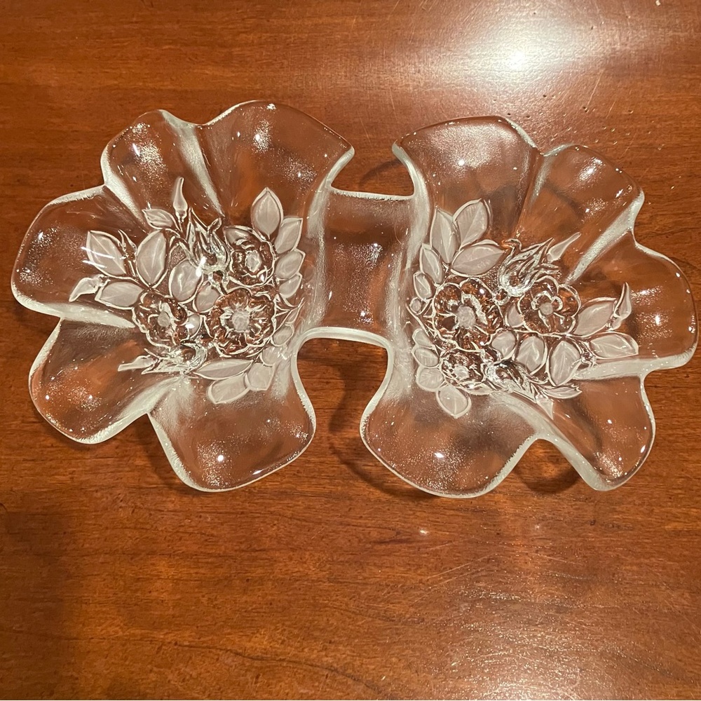 Vintage Mikasa Rosella divided server, candy or display dish with fluted edges